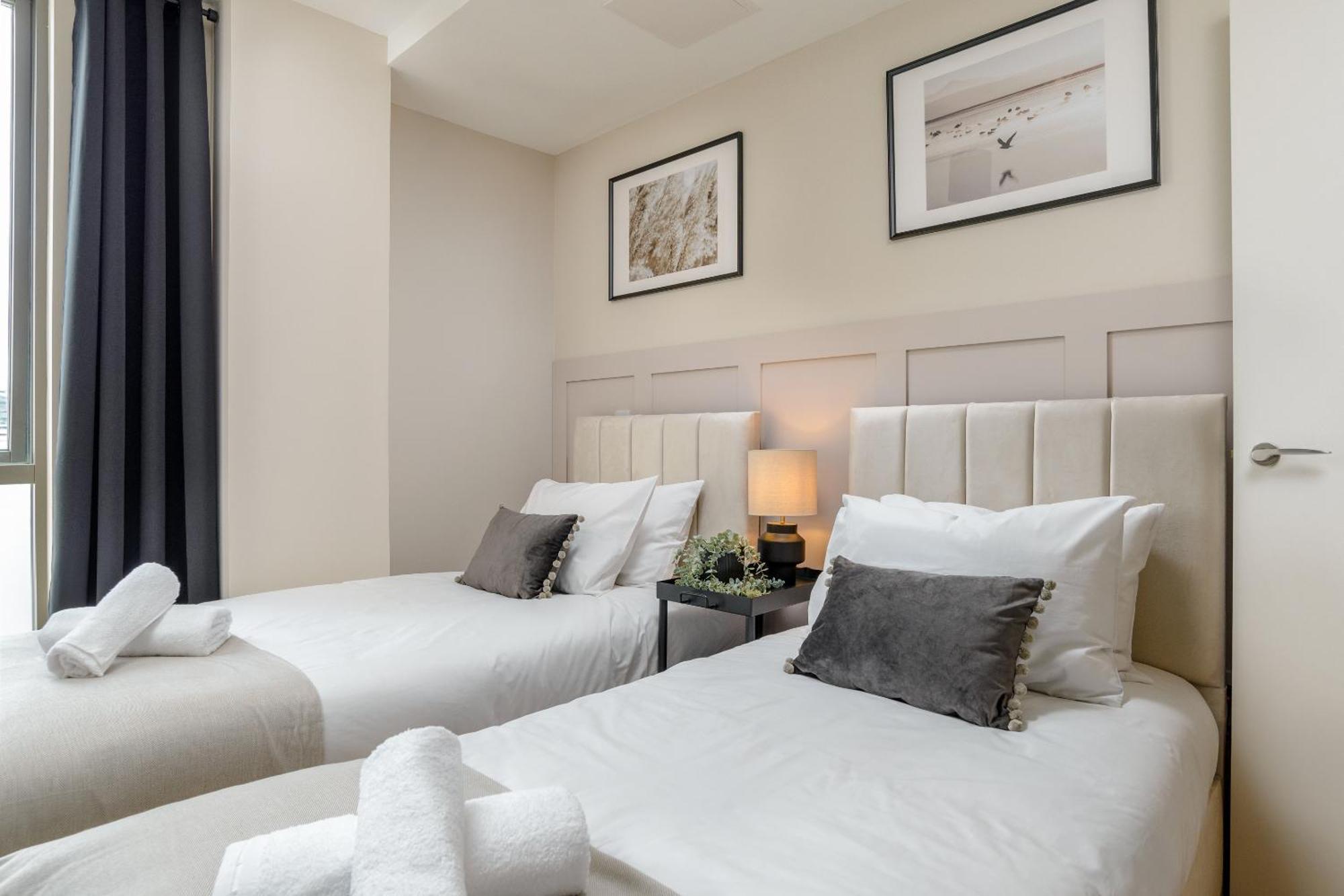 Premium Apartment - Allocated Parking - Great Location Plymouth Exterior foto